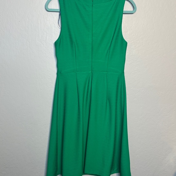 Kelly Green Tommy Hilfiger Dress - Picture 6 of 12